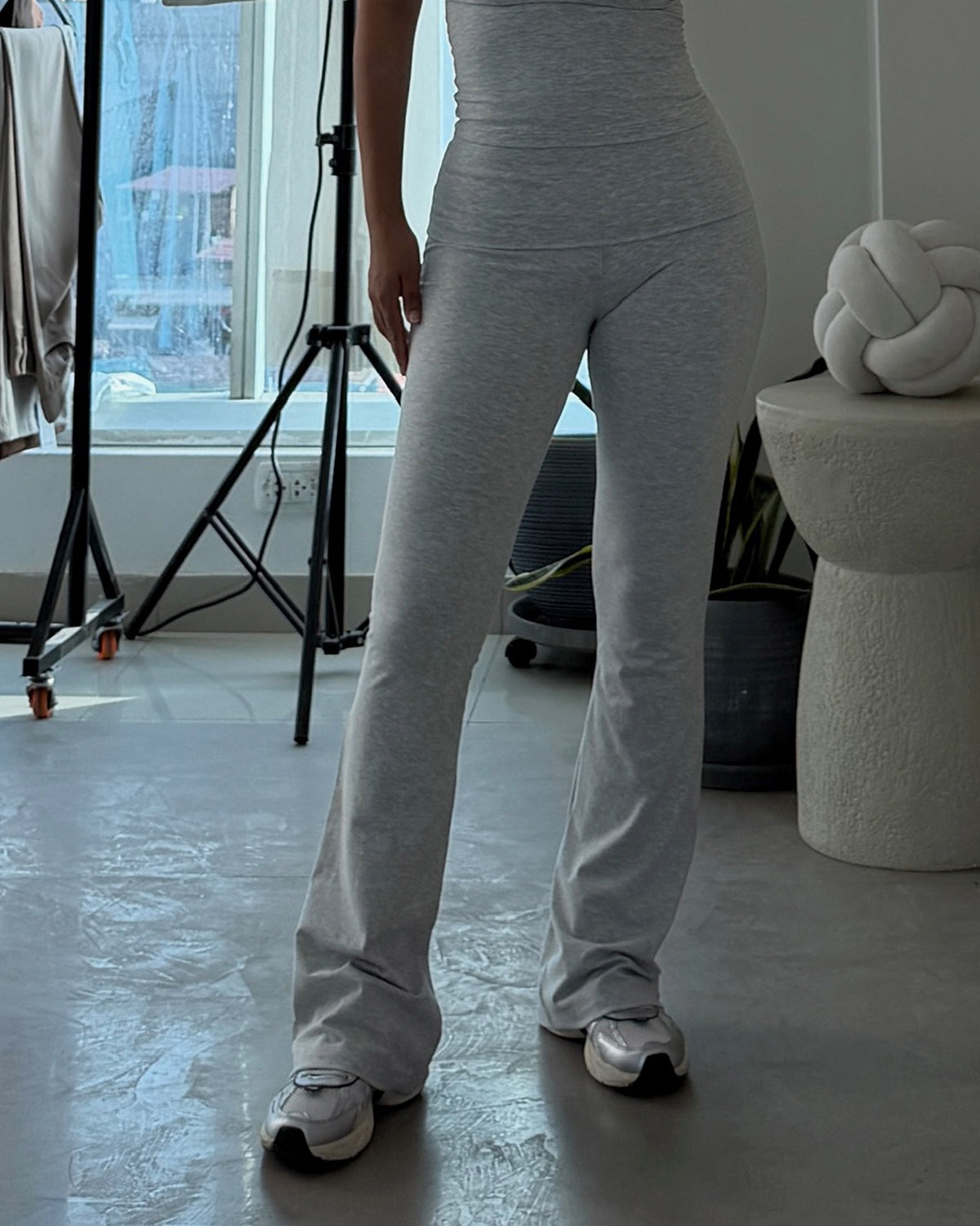FLARE PANTS